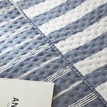 Ocean Home Textile Pamuklu Kapitoneli Lacivert Renk Çizgi Desen Çift Kişilik Yatak Örtüsü Seti 1 Adet 250 X 230 / 2 Adet 50 X 70 C