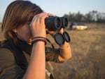 Olympus 10x42 PRO dürbün, doğal, net ve parlak, sağlam, su geçirmez, ince, basit tasarım, seyahat, yürüyüş, spor ve kısa mesafeli gözlem için - Seçenekler: 10x42 PRO, 8x42 PRO