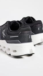 On Kadın Cloudrunner 2 Spor Ayakkabı