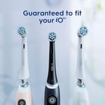Oral-B iO Serisi Nazik Bakım Elektrikli Diş Fırçası Yedek Fırça Başlıkları, Oral-B Elektrikli Diş Fırçası için, 4 Adet, Beyaz