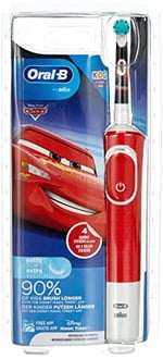 Oral-B Kids Cars Elektrikli Diş Fırçası, 3 yaş üstü için elektrikli diş fırçası, diş bakımı için 2 fırçalama modu, ekstra yumuşak kıllar, 4 çıkartma, kırmızı (tasarım değişebilir)