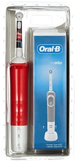 Oral-B Kids Cars Elektrikli Diş Fırçası, 3 yaş üstü için elektrikli diş fırçası, diş bakımı için 2 fırçalama modu, ekstra yumuşak kıllar, 4 çıkartma, kırmızı (tasarım değişebilir)