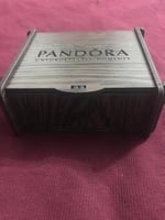 Pandora Tarz, Tarz, İnci Charmlı Bileklik, Ahşap Kutu Içerisinde, Yeni Yıl, Yılbaşı
