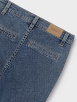 PANTOLON