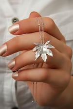 Papatya Silver 925 Ayar Gümüş Çınar Yaprağı Kolye