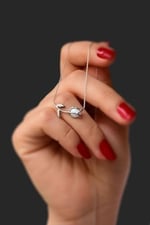 Papatya Silver 925 Ayar Gümüş Rodyum Kaplama Beyaz Opal Taşlı Lale Kolye