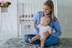Pearhead Hello Baby Fotoğraf Albümü, Yeni ve Bekleyen Ebeveynler için Bebek Kitabı Hatırası, Cinsiyetsiz Bebek Aksesuarı, 200 Fotoğraf Tutar, Siyah ve Altın Puantiyeli