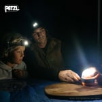 PETZL Şarj edilebilir - Alın Lambası Active Core - Üniseks, Gri, Tek Beden - Seçenekler: U, Ölçü Birimi