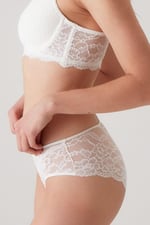 Pierre Cardin Ekru 4792002 Yüksel Belli Dantelli Tekli Slip (Ağ Kısmı Pamuklu)