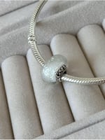 POSEİDONS JEWELLERY (77) Işıltılı Beyaz Murano Cam Mum&Love Charm beyaz Tek Ebat