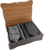 Premium Ahşap Kutulu 2'li Kravat Mendil Set