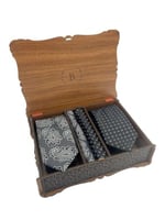 Premium Ahşap Kutulu 2'li Kravat Mendil Set