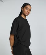 PUMA STUDIO TWIST TEE Polo Tişört Kadın