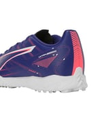 PUMA Ultra 5 Play Tt Futbol ayakkabısıUnisex Yetişkin