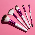 Ruby Kisses Small Eyeshadow Brush