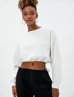 Şardonlu Crop Sweatshirt Bisiklet Yaka Beli Ribanalı Uzun Kollu