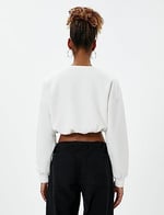 Şardonlu Crop Sweatshirt Bisiklet Yaka Beli Ribanalı Uzun Kollu