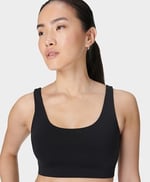 SB10078-001 ALL DAY ACTIVE BRALETTE Siyah U Yaka Regular Fit Kadın Sporcu Sütyeni
