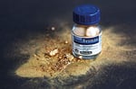 Schmincke Aqua Bronze Sulu Boya Yaldız Pigment 20 ml 812 Rich Pale Gold