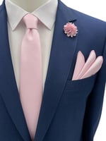 Şeker Pembe Kravat Mendil Yaka Çiçeği Set