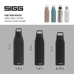 SIGG - Yalıtımlı içecek şişesi – termos Shield Therm One Black – gazlı içecekler – sızdırmaz – bulaşık makinesinde yıkanabilir – BPA içermez –%90 geri dönüştürülmüş paslanmaz çelik – siyah – 1,5 l