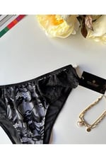 Siyah Dantelli Beyaz Kumaş Detaylı Arkası Transparan Tasarım Slip