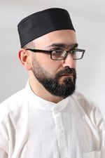 Siyah Kapitone Elif Vav Nakışlı Kalıp Namaz Takkesi