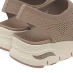 Skechers Bayan Cali yay kalıbı en parlak günde