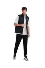 Skechers M Outerwear Padded Vest Erkek Siyah Yelek