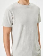 Slim Fit Tişört Bisiklet Yaka Kısa Kollu Dokulu