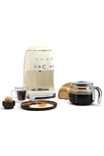 Smeg DCF02CREU Filtre Kahve Makinesi, Krem