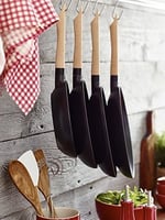 Staub Ahşap Saplı Döküm Kızartma Tavası