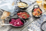 Staub Specialities Döküm Sahan, Demir, Siyah - Seçenekler: 15 cm, 12 cm, 15 x 11 cm, Yuvarlak, Oval, Dikdörtgen
