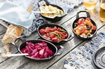 Staub Specialities Döküm Sahan, Demir, Siyah - Seçenekler: 15 cm, 12 cm, 15 x 11 cm, Yuvarlak, Oval, Dikdörtgen