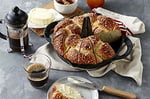 Staub Specialities Döküm Tavuk Pişirici