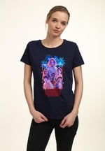 Stranger Things Ekip Fotoğrafı Bisiklet Yaka Tişört Kadın