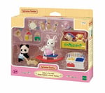 Sylvanian Families Epoch ESF5709 Tavşan ve Panda Bebeğin Oyun Odası Oyuncak