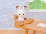 Sylvanian Families Yemek Masası ve Sandalye