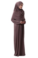 Tek Parça Pratik Başörtülü Robalı Namaz Elbisesi 8015 Sütlü Kahve