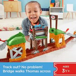 THOMAS & FRIENDS Fisher-Price ve Arkadaşları Yürüyen Köprü Tren Seti, Okul Öncesi Çağdaki Çocuklar İçin Motorlu Tren İçeren Oyun Seti GHK84