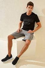 TOMMY LIFE Gri Melanj Yan Şeritli Standart Kalıp Şort, S, T08ER-81148, Gb Melanj, Erkek