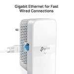TP-Link TL-WPA7617 KIT, AV1000 Gigabit Passthrough Powerline ac Wi-Fi Kit