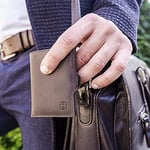 TRUSADOR Verona Unisex RFID Trifold Deri Cüzdan Ön Cep, Kahverengi, Küçük, Fermuar Cepli