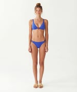 Üçgen Form Bikini Üst