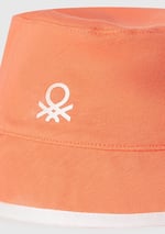 United Colors of Benetton Erkek Çocuk Yavruağzı Desenli Önü Logo Detaylı Çift Taraflı Bucket Şapka