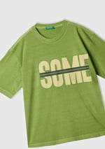 United Colors of Benetton Erkek Çocuk Slogan Baskılı Soluk Efektli T-Shirt, 225P3PCMC10N7