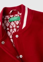 United Colors of Benetton Kız Çocuk Kırmızı Arkası Logo Detaylı Kontrast Renkli Kalpli Düğmeli Bomber Ceket, Kırmızı, 7-8 Yaş