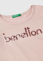 United Colors of Benetton Önü Pullu Logo İşlemeli Bisiklet Yaka Uzun Kollu T-Shirt Kız Çocuk T-Shirt