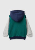 United Colors of Benetton Sol Göğsü Logo İşlemeli Normal Kesim Kapüşonlu Sweatshirt Kapüşonlu Sweatshirt Erkek çocuk