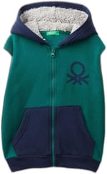 United Colors of Benetton Sol Göğsü Logo İşlemeli Normal Kesim Kapüşonlu Sweatshirt Kapüşonlu Sweatshirt Erkek çocuk